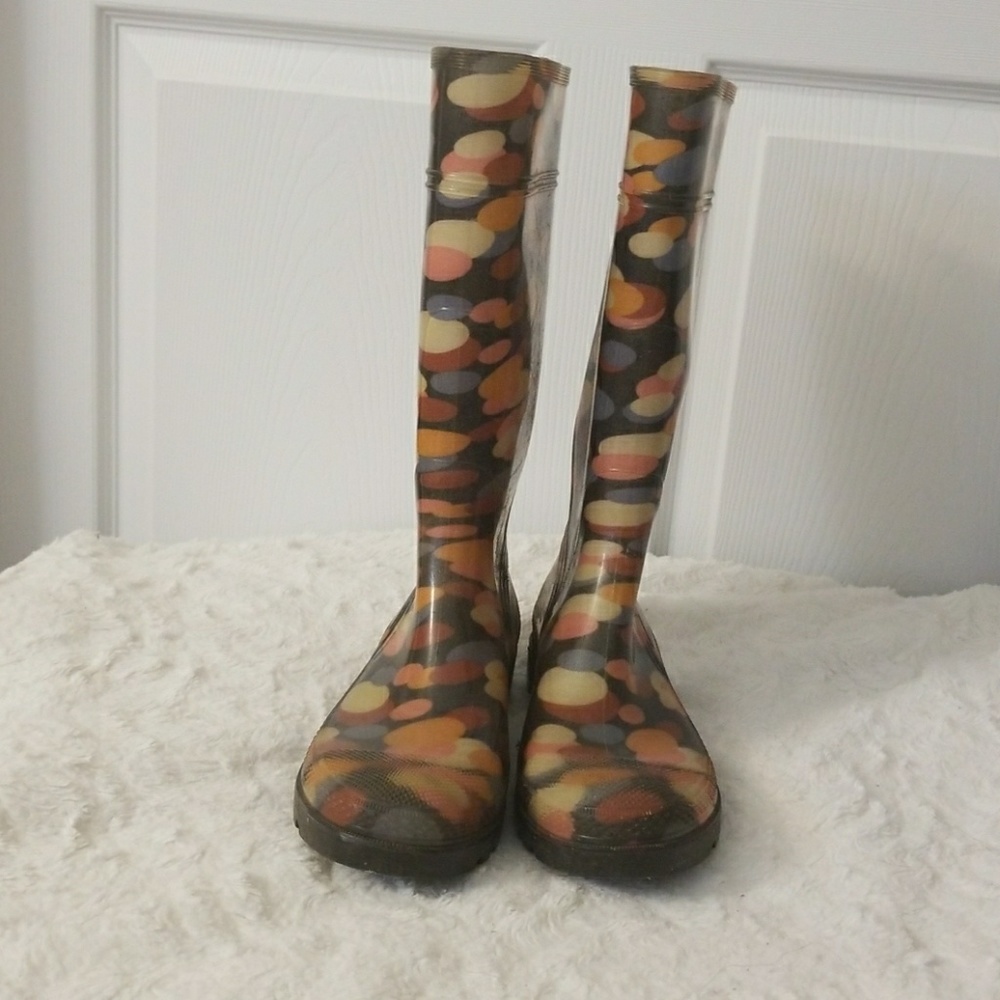 Rainboots